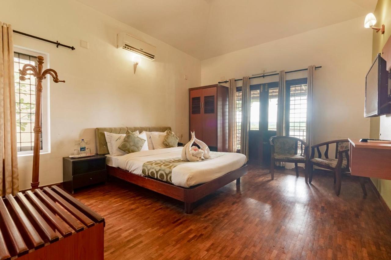 Karapuzha Village Resort Ваянад Экстерьер фото